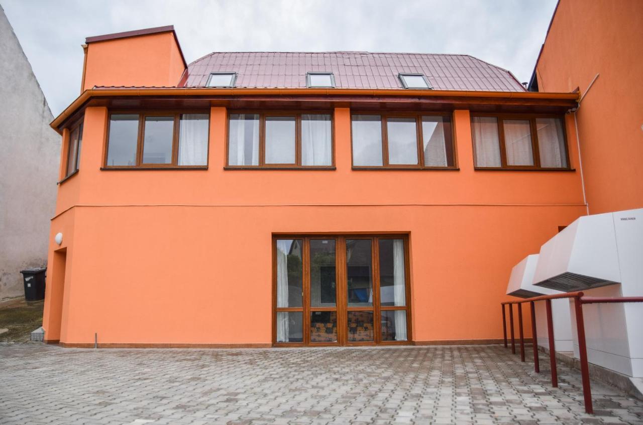 Williams Apartments Praag Buitenkant foto